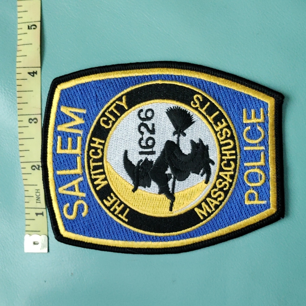 SALEM🧹 WITCH🧙‍♀️🪄PATCH💫BIG POLICE PATCH 1626🧹THE WITCH CITY MASSACHUSETTS - Picture 5 of 5